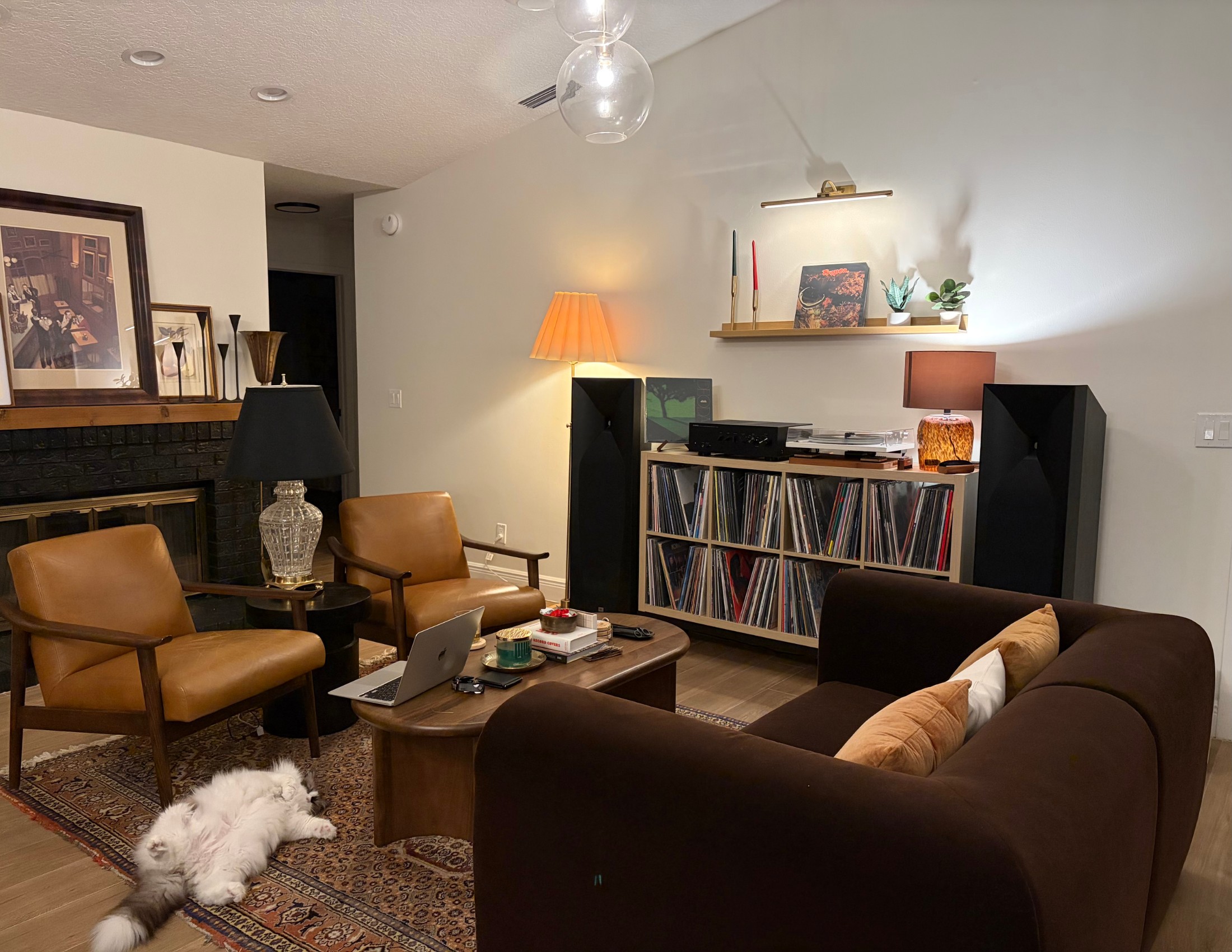 Music Lounge cover
